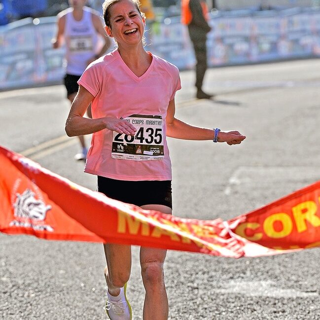 person-woman-sport-running-run-recreation-768918-pxhere.com
